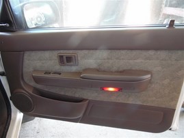 2000 Toyota Tacoma SR5 White Extended Cab 2.4L AT 2WD #Z24729